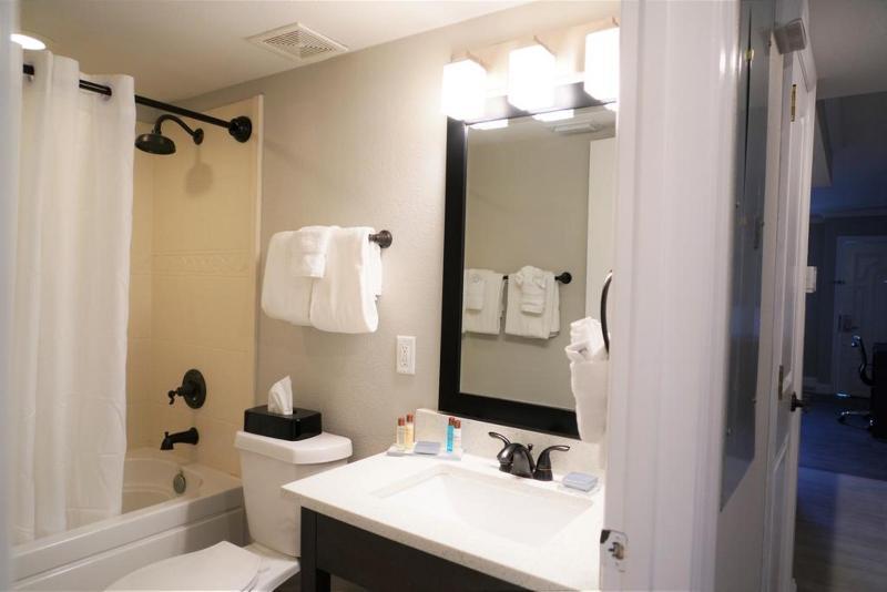 Hawthorn Suites By Wyndham Kissimmee Gateway Eksteriør bilde