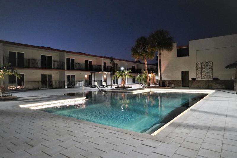 Hawthorn Suites By Wyndham Kissimmee Gateway Eksteriør bilde